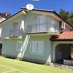 Melosa Villa *
